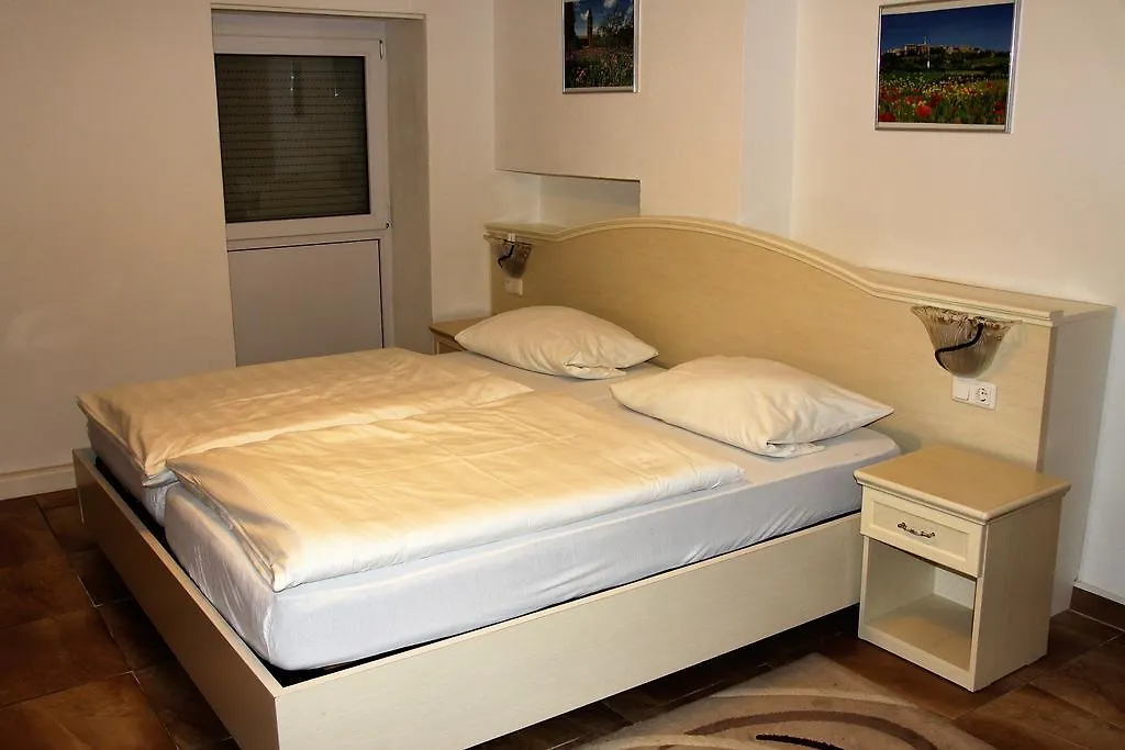 Hotel Villa Toscana Gersthofen