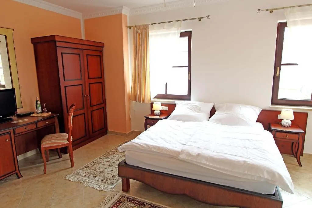 Hotel Villa Toscana Gersthofen Duitsland