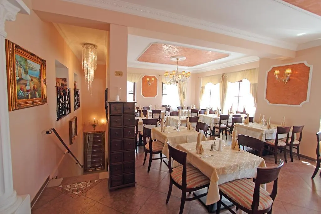 Hotel Villa Toscana Gersthofen Duitsland