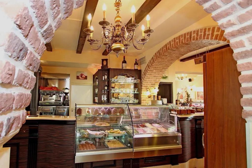 Hotel Villa Toscana Gersthofen